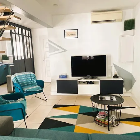Moderne Avec Piscine Et Parking - Motte - Fr-1-790-42 Apartament *
